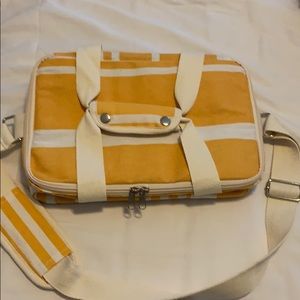 Never used Business & Pleasure insulated bag